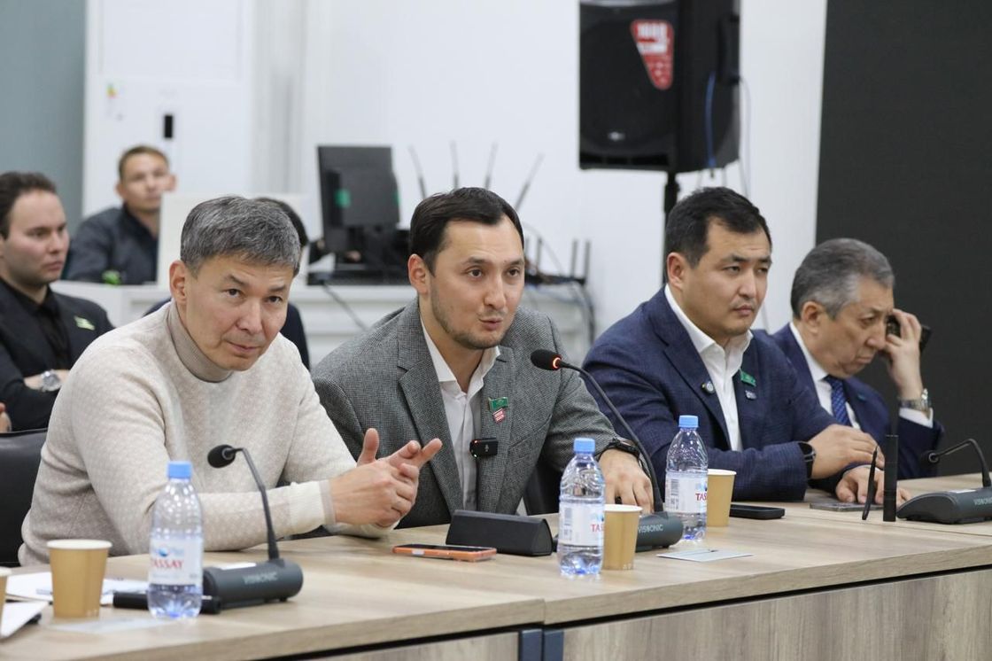 Расширенное заседание