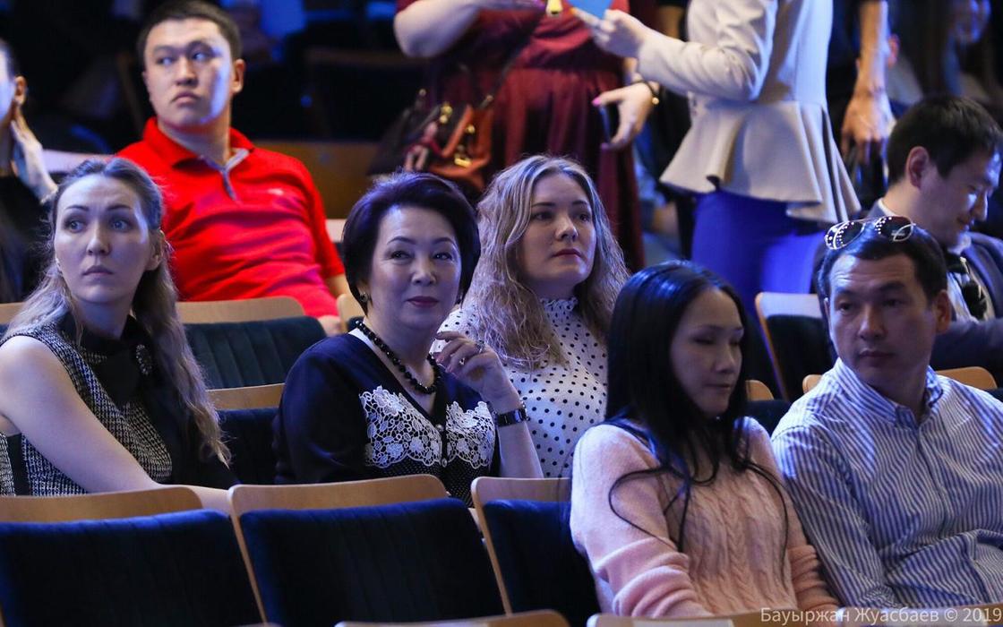 Кандидата в президенты Казахстана заметили на финале "Мисс Казахстан - 2019" (фото)