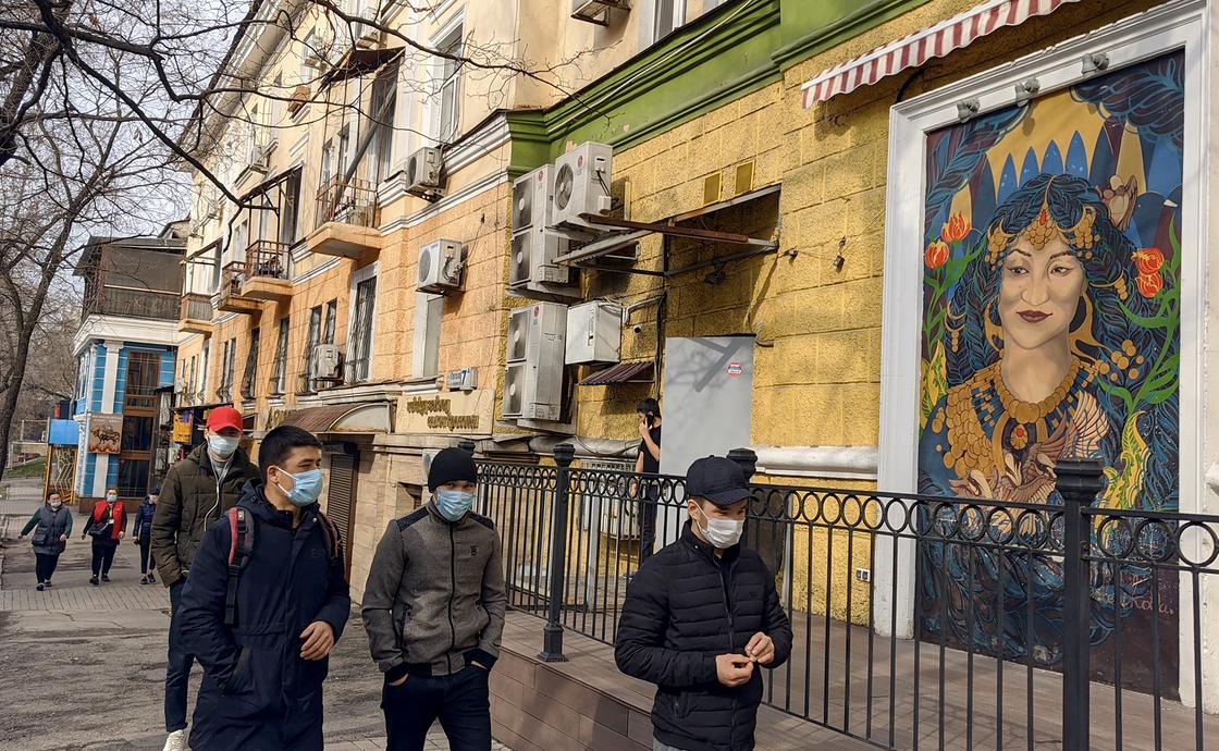 Арестовывать за поход в другой магазин алматинцев не будут, сообщил замакима Арестовывать за поход в другой магазин алматинцев не будут, сообщил замакима