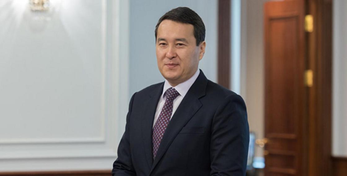 Как казахстанские политики встретят Новый год