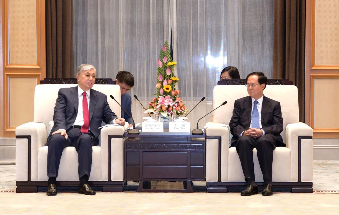 Токаев встретился с руководством китайской провинции Чжэцзян