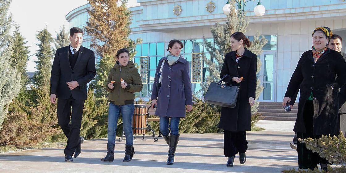 Жительница Армении влюбилась в Казахстан благодаря произведению Абая
