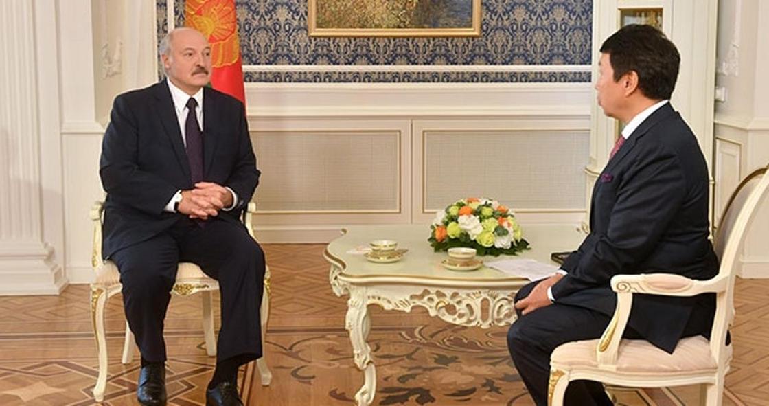 "Отношения будут еще лучше": Лукашенко дал интервью казахстанским журналистам