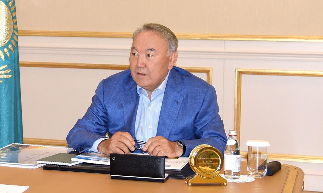 Назарбаев о планах войти в 30-ку развитых стран: Нам "американская шапка" не подойдет