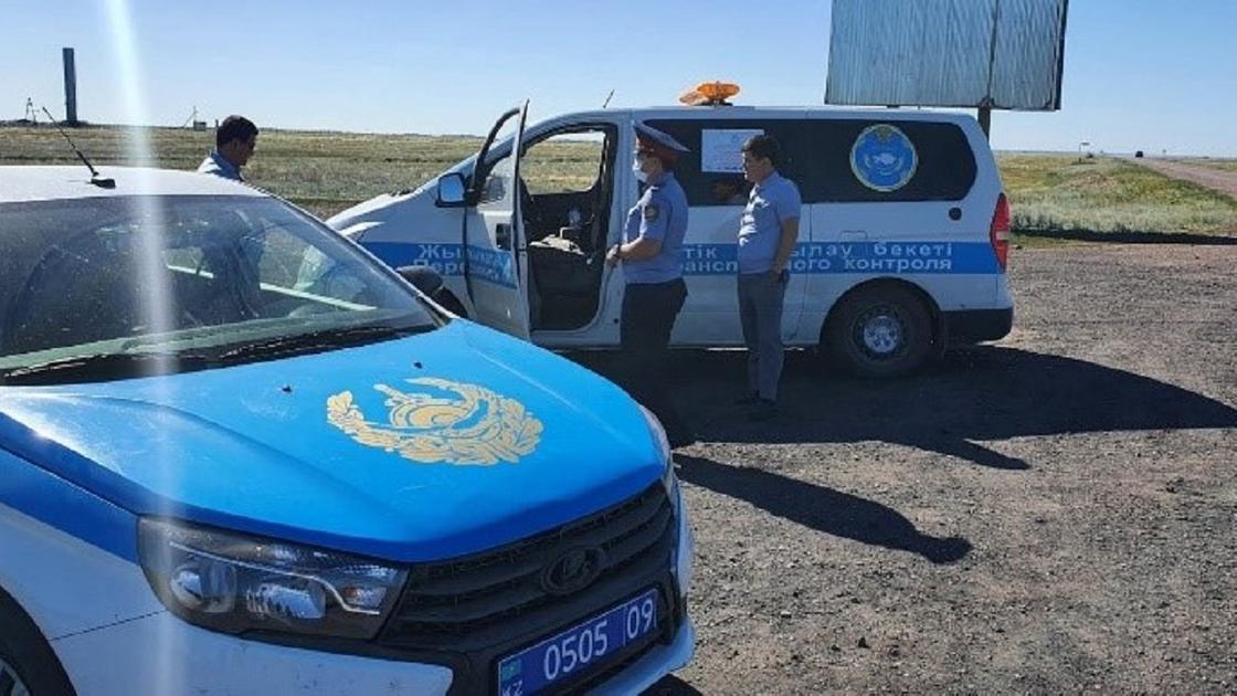На 6 млн тенге оштрафовали водителей в Карагандинской области за перегруз