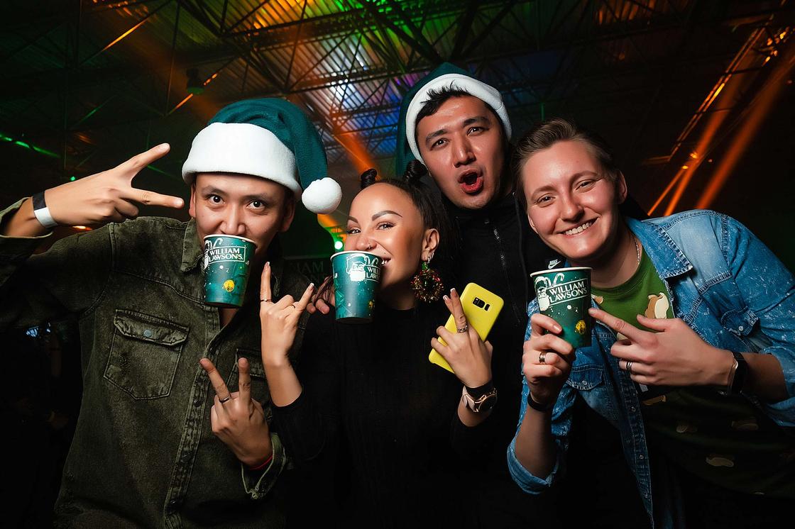 Новогодняя вечеринка без правил отгремела в Алматы