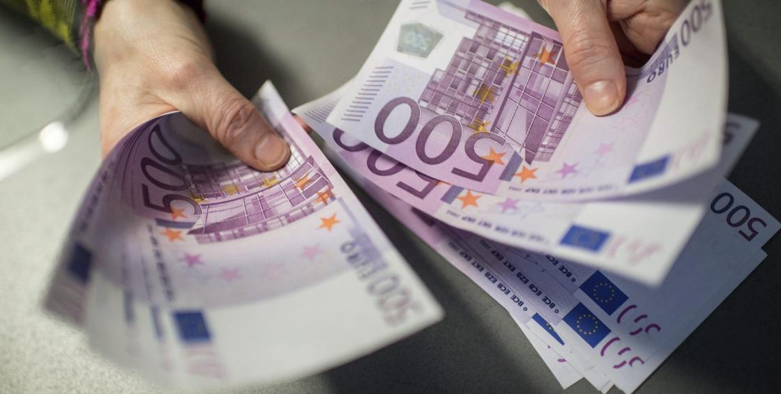 ЕС прекращает выпускать банкноты в 500 евро