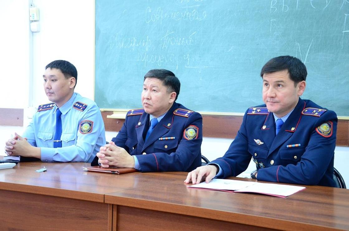 Руководство Департамента полиции Карагандинской области встретилось с будущими выпускниками Карагандинских ВУЗов