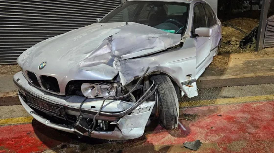 Автомобиль попал в аварию