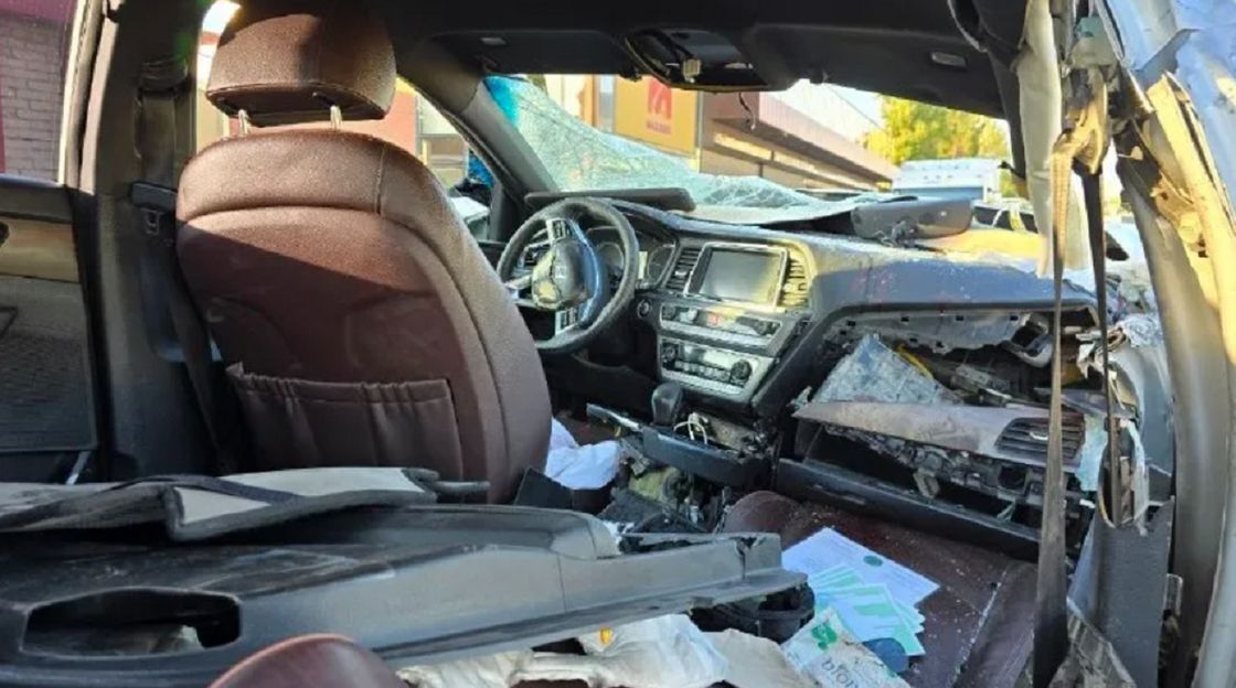 Автомобиль попал в аварию