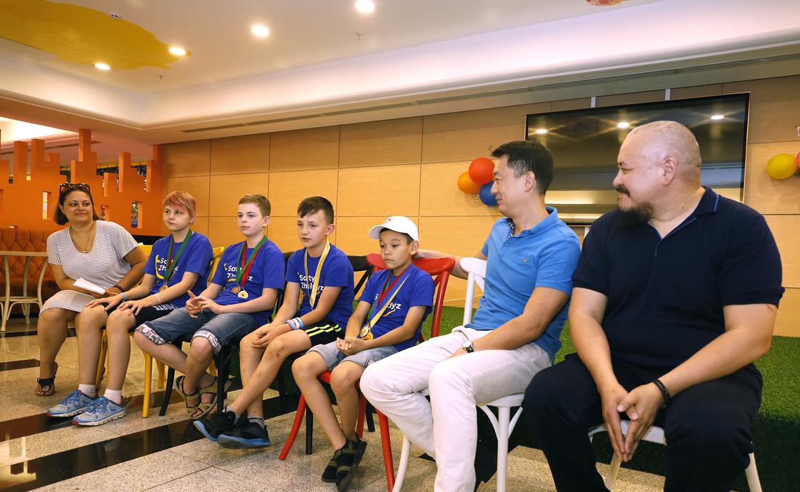 Победившие рак юные казахстанцы завоевали 21 медаль на Всемирных играх победителей