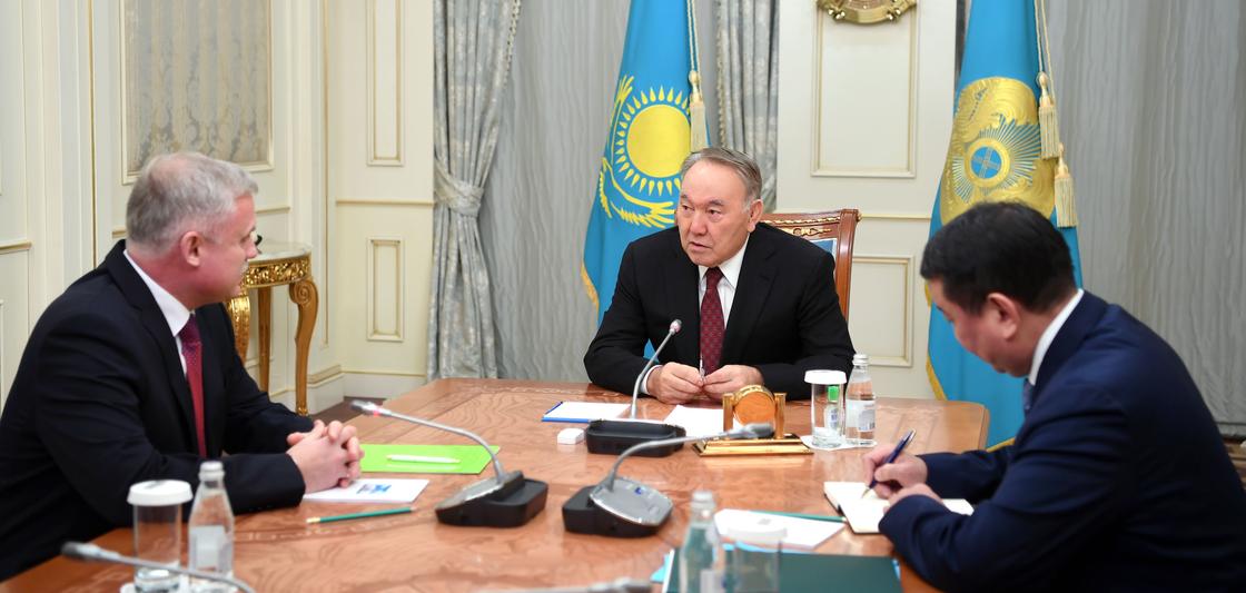 Назарбаев встретился с госсекретарем Совета безопасности Беларуси Назарбаев встретился с госсекретарем Совета безопасности Беларуси