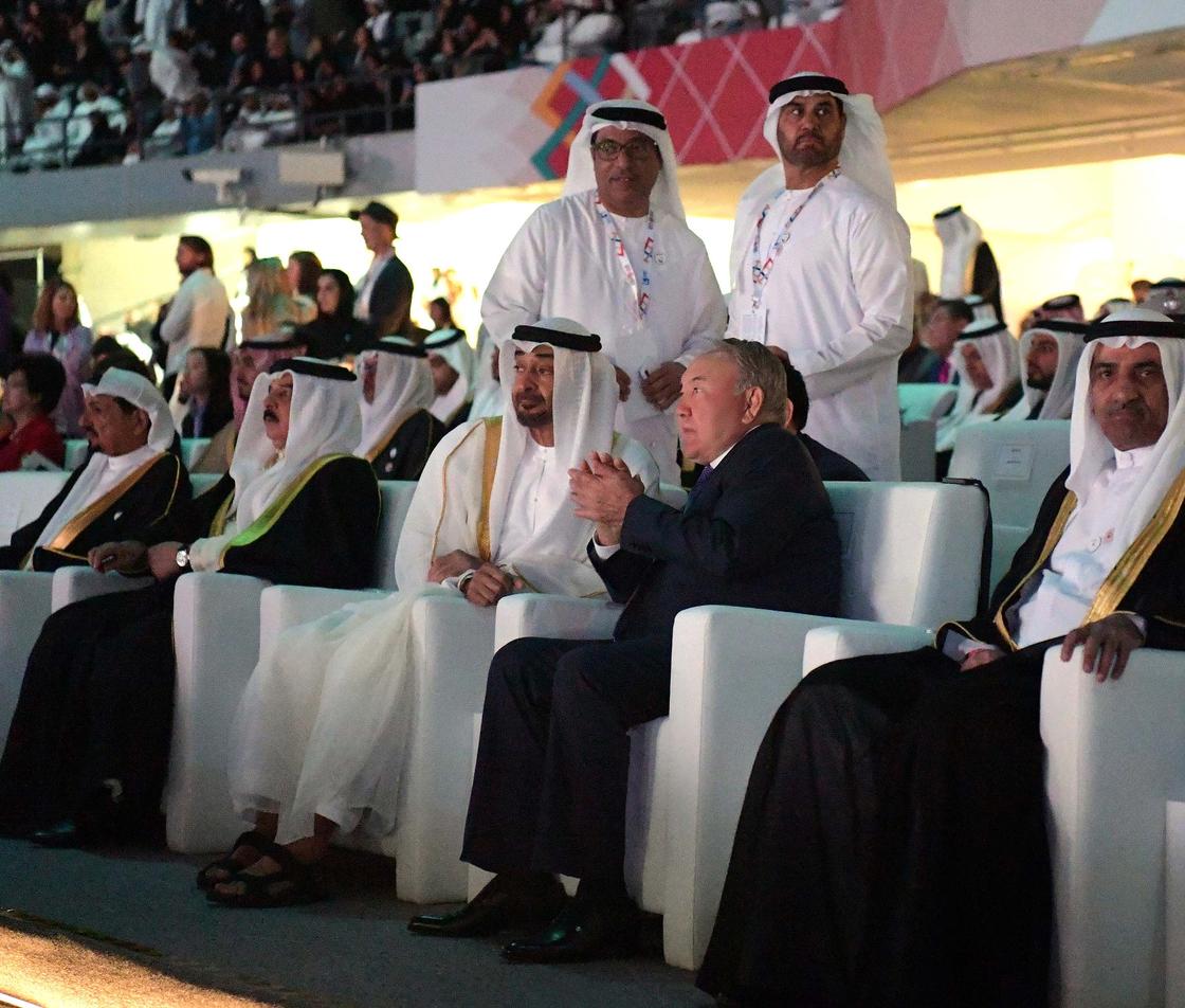 Назарбаев принял участие в открытии Специальных Олимпийских игры в Абу-Даби