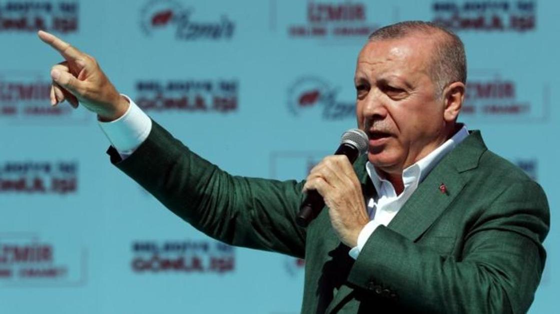 Почему на митингах Эрдогана показывают видео со стрельбой в Крайстчерч, которое удаляют все соцсети?