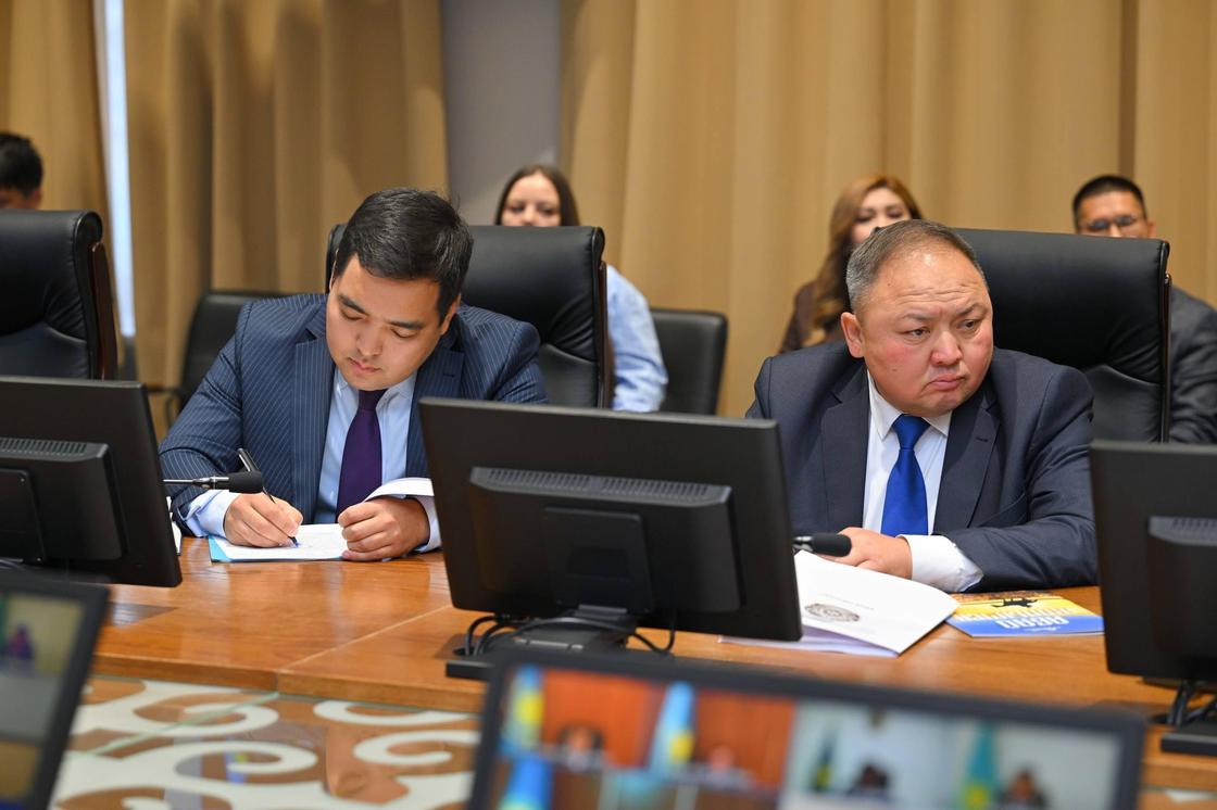 Участники заседания