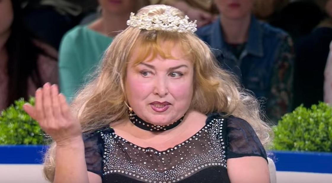 Миллионерша ворвалась в "Давай поженимся!" и едва не сорвала эфир Миллионерша ворвалась в "Давай поженимся!" и едва не сорвала эфир