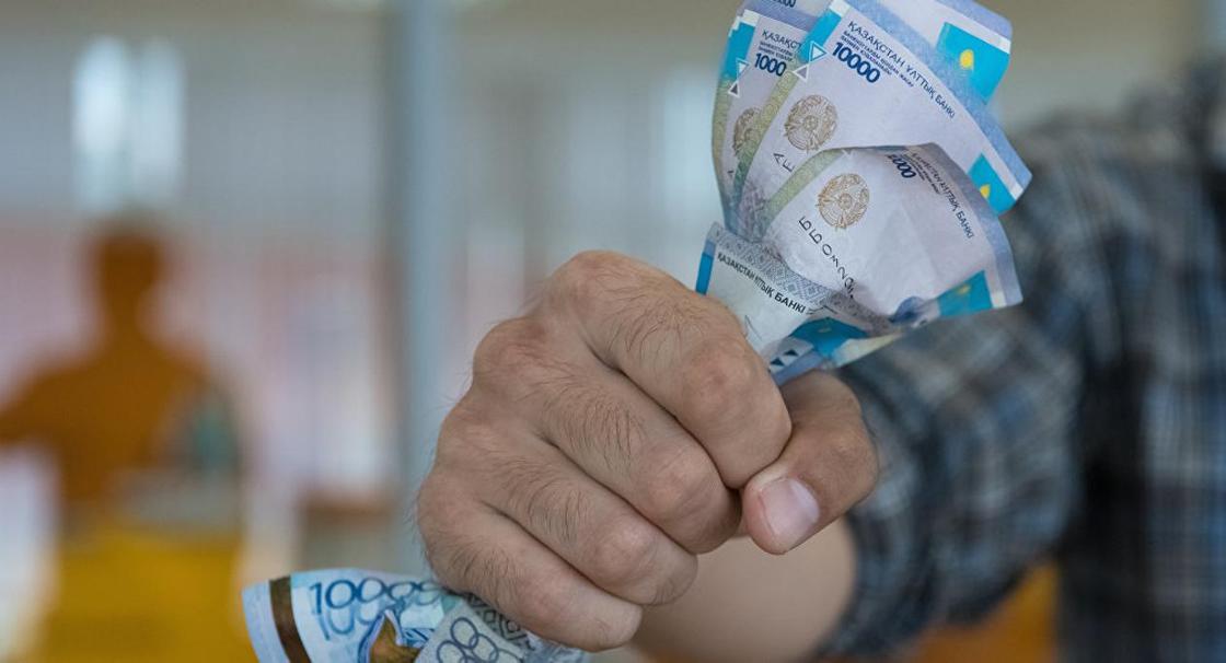 Средняя зарплата казахстанцев увеличится минимум до 170 тысяч тенге