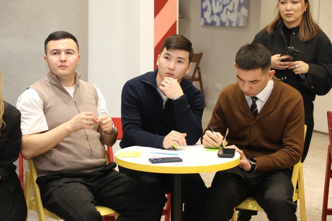 Интеллектуальный meet-up, посвященный обсуждению проекта новой Конституции Республики Казахстан