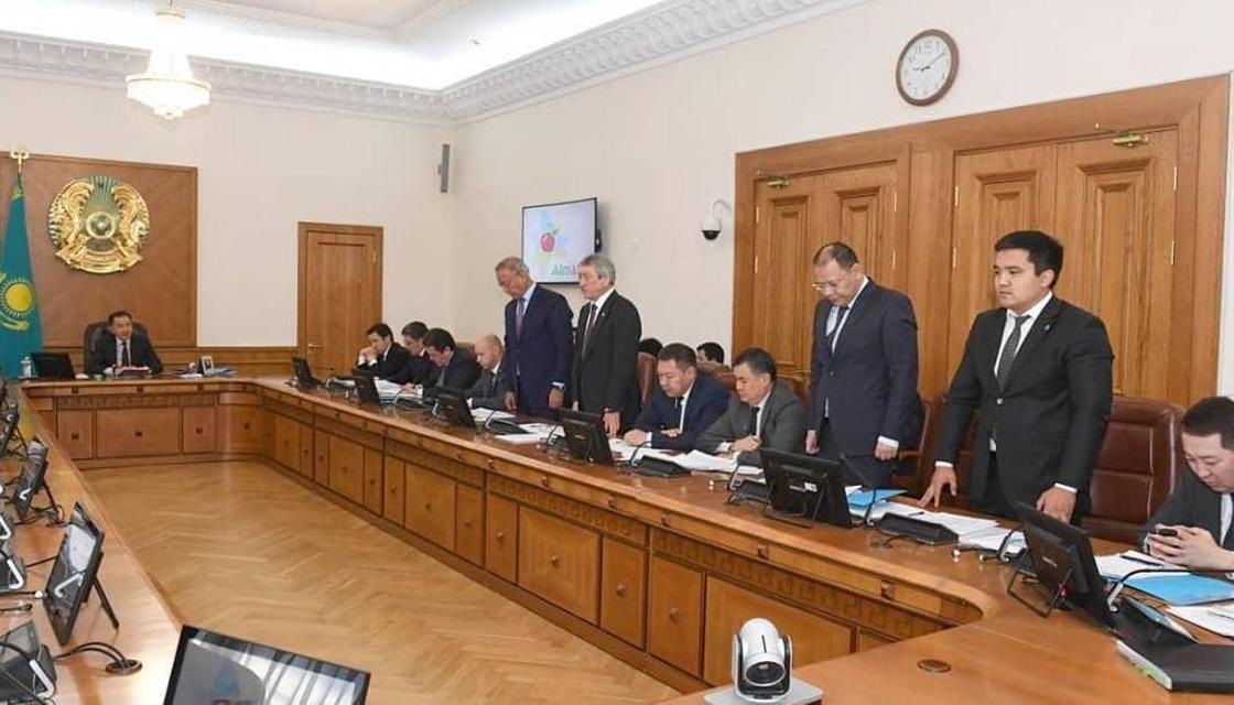 Сагинтаев обрушился с критикой на Кудебаева после внезапной проверки