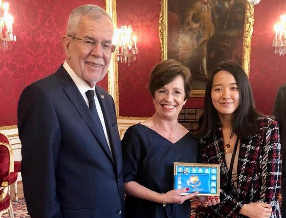 Казахстанская студентка рассказала о встрече с президентом Австрии