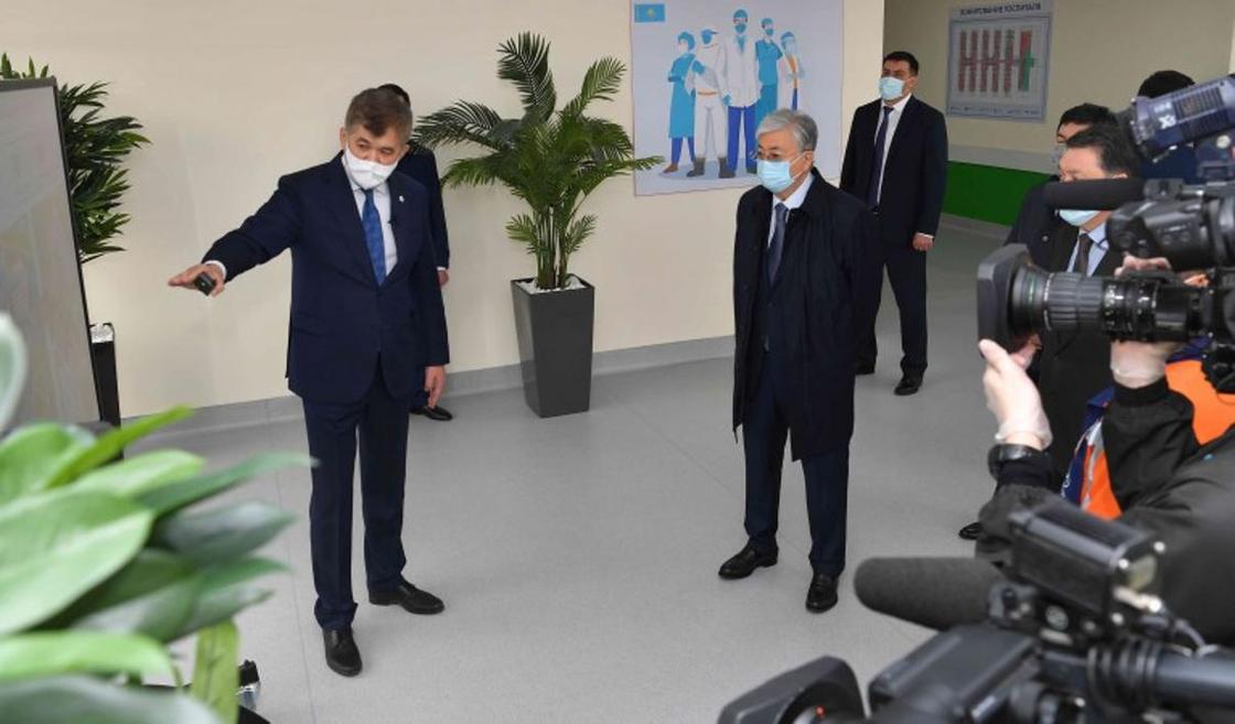 Президент: Алматыдағы дәрігерлерімізді індеттен қорғай алмадық