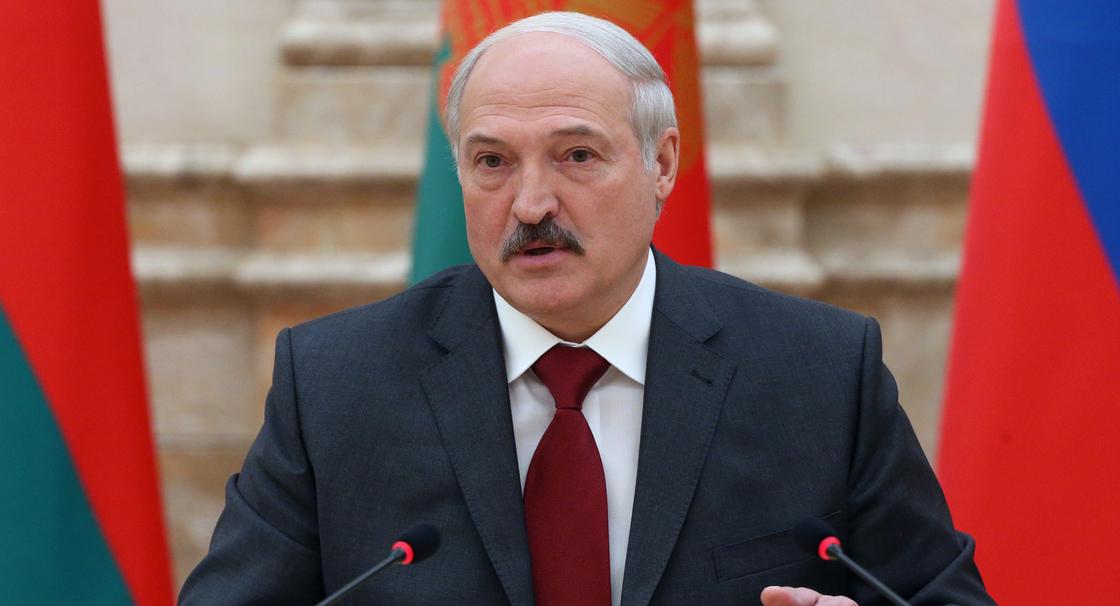 "Қазақстанды Беларусь еліне тарту керек: Лукашенко Тоқаевқа қандай ант берген "Қазақстанды Беларусь еліне тарту керек: Лукашенко Тоқаевқа қандай ант берген