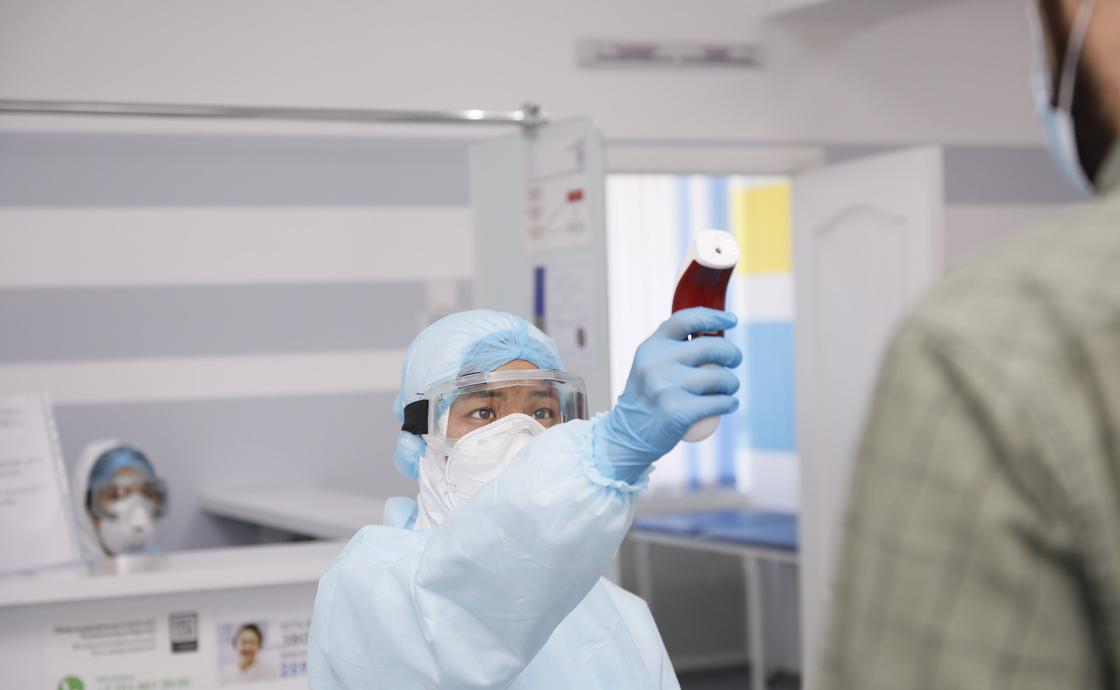 Новый антирекорд: сразу 363 зараженных коронавирусом выявили в Казахстане