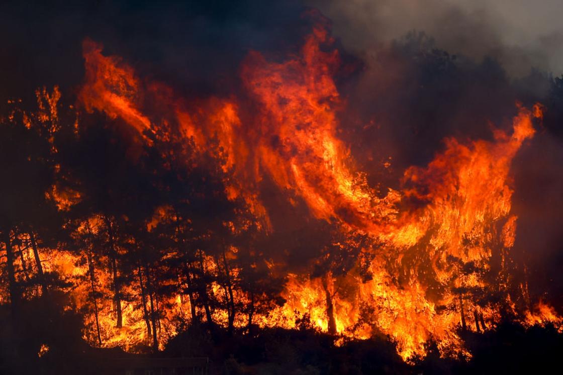 Леса горят в Анталье