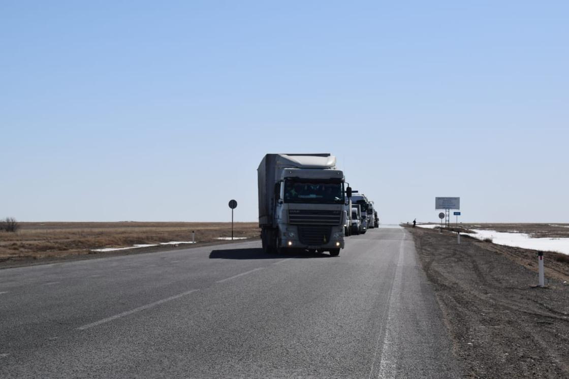 "Нигде такого нет": иностранец удивился работе блокпостов в Казахстане