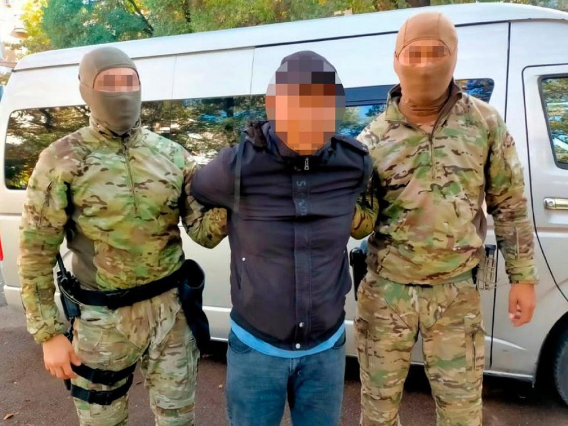 күдіктілердің бірі күдіктілердің бірі