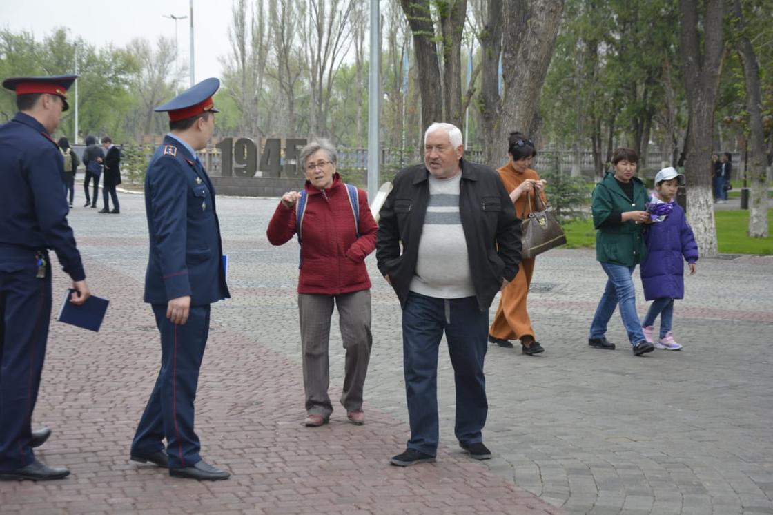Руководство полиции Жамбылской области вышло на дорогу