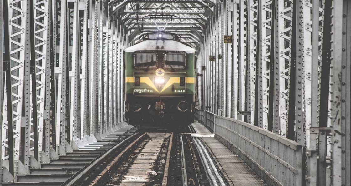 КТЖ приостановило движение поездов в Китай