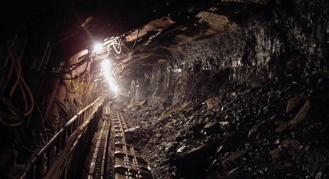 Пожар произошел на угольной шахте в Карагандинской области