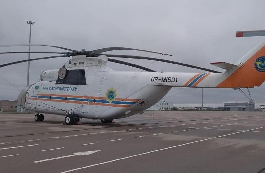Самый большой вертолет в мире прилетел в Акмолинскую область (фото, видео)
