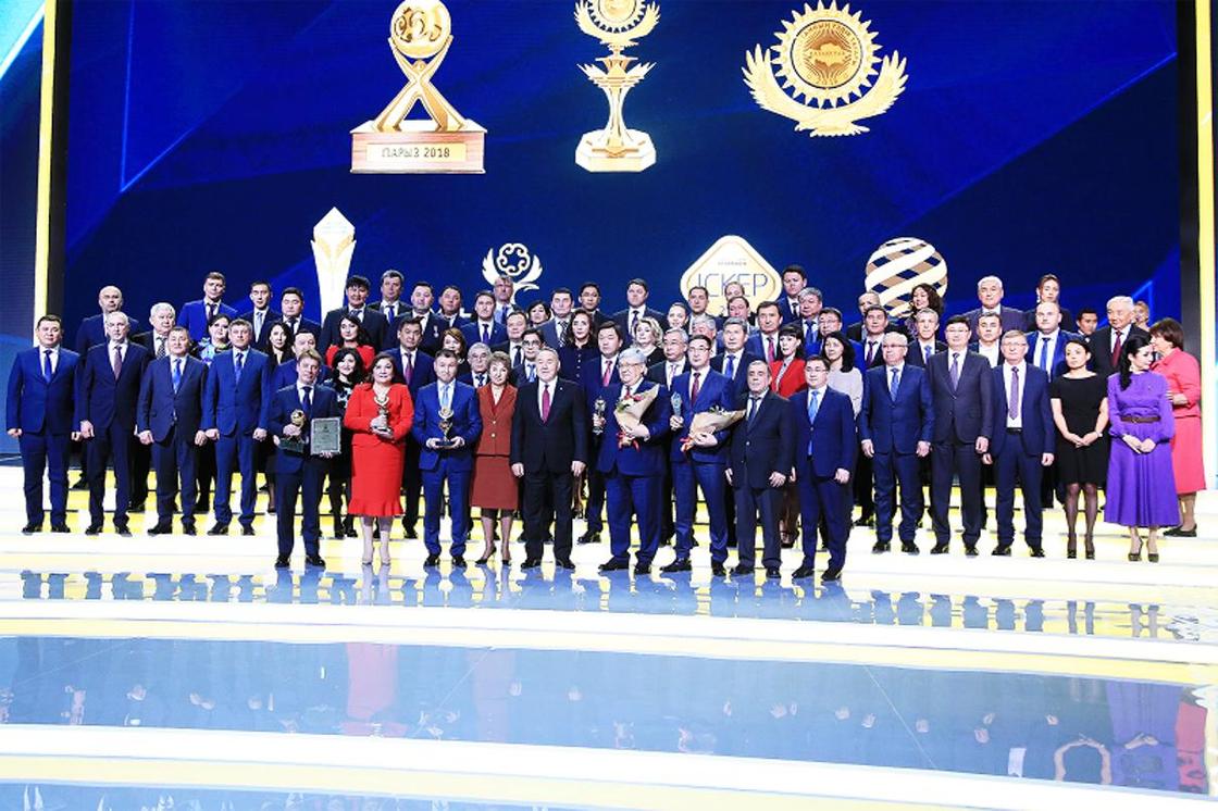 Сеть КДЛ ОЛИМП получила президентскую премию «Алтын Сапа»