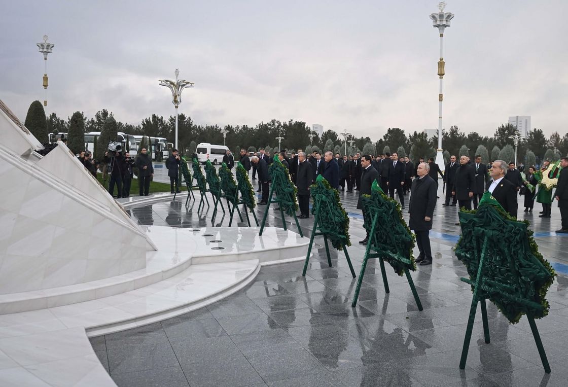 Монумент нейтралитета