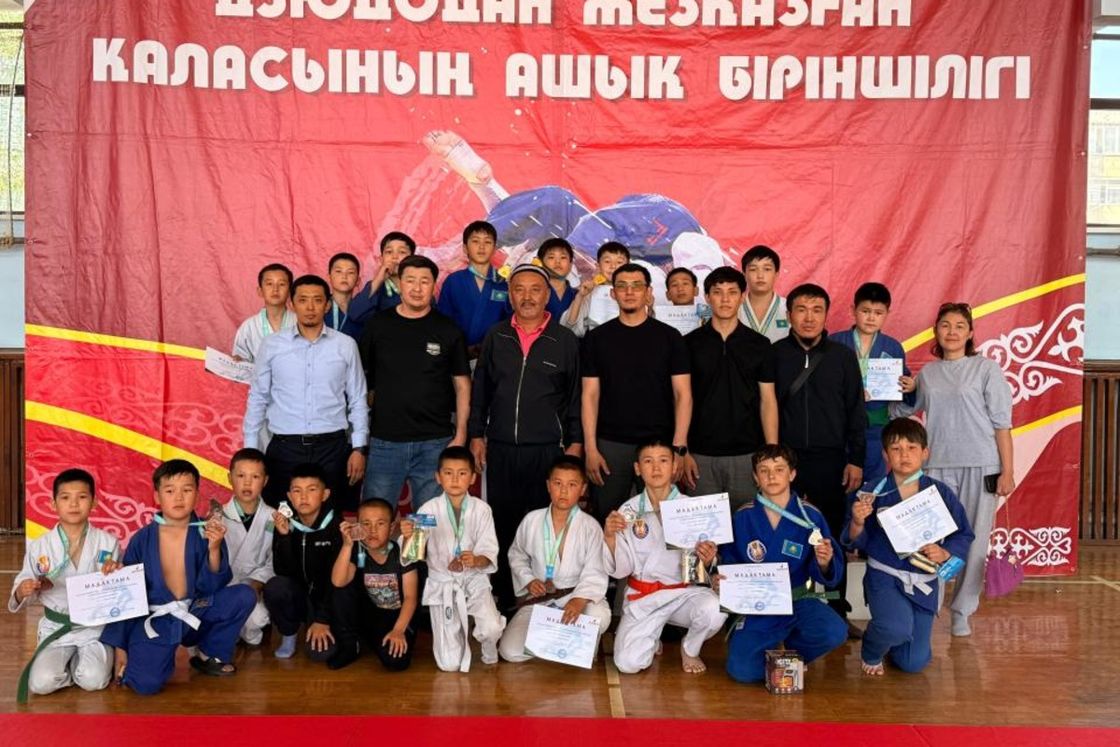Спортсмены