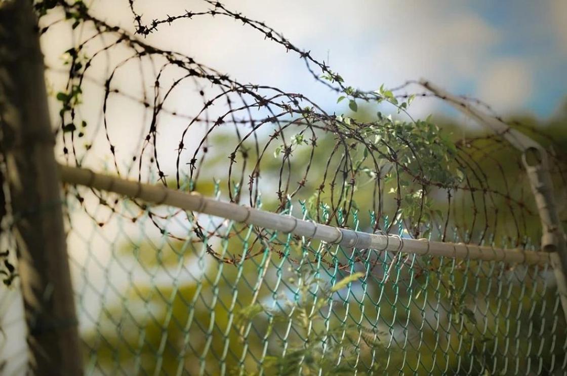 Қарағанды облысында ТЖ режимін бұзған екі адам 10 тәулікке қамалды Қарағанды облысында ТЖ режимін бұзған екі адам 10 тәулікке қамалды