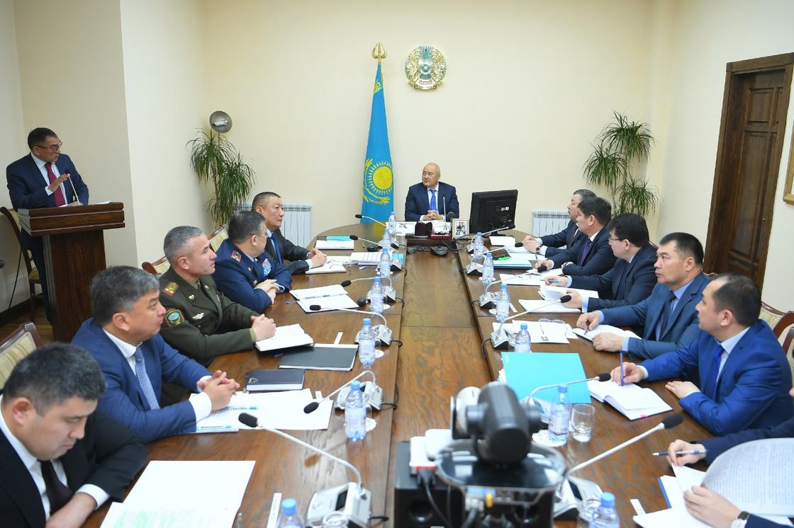 Шукеев раскритиковал работу районных акимов Шукеев раскритиковал работу районных акимов