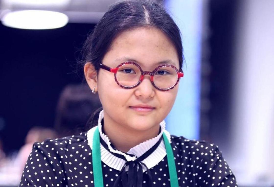 Шахматистка Бибисара Асаубаева дала первое интервью после возвращения в Казахстан (видео)