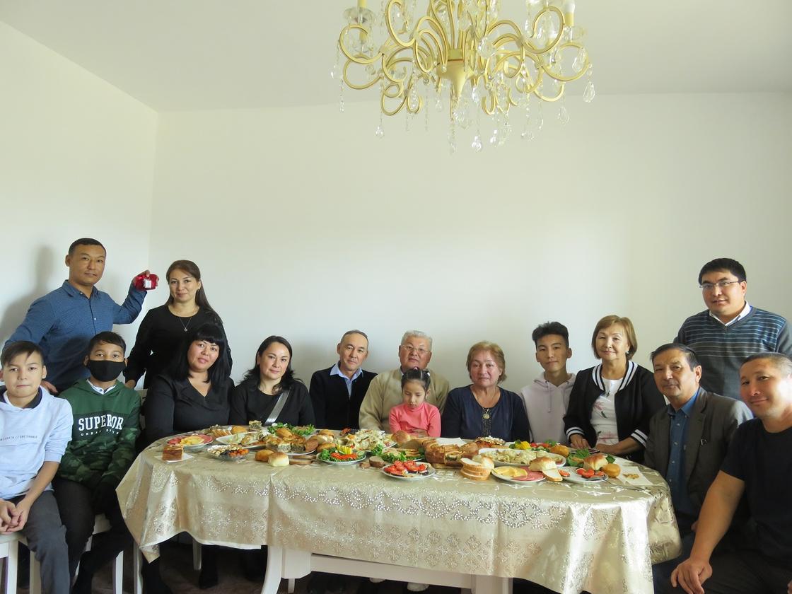 15 многодетных семей города Сатпаева получили квартиры