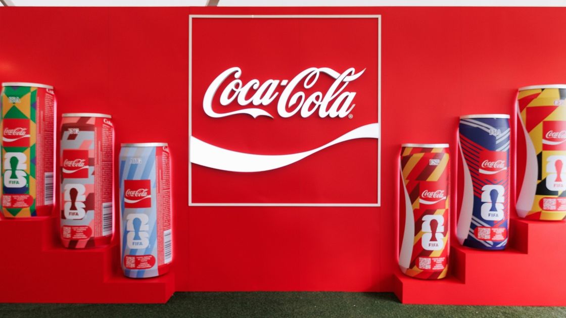 Масштабная кампания "Еще больше эмоций с Coca-Cola"
