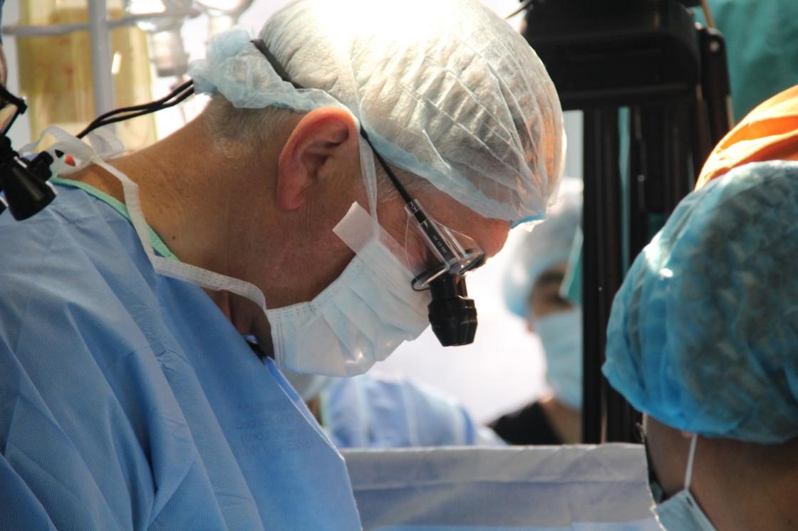 «Появилась охота жить»: алматинцам провели уникальные операции на сердце