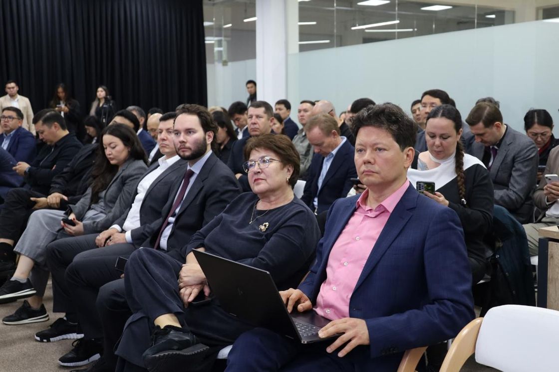 Встреча на площадке НИИ "Алматыгенплан"