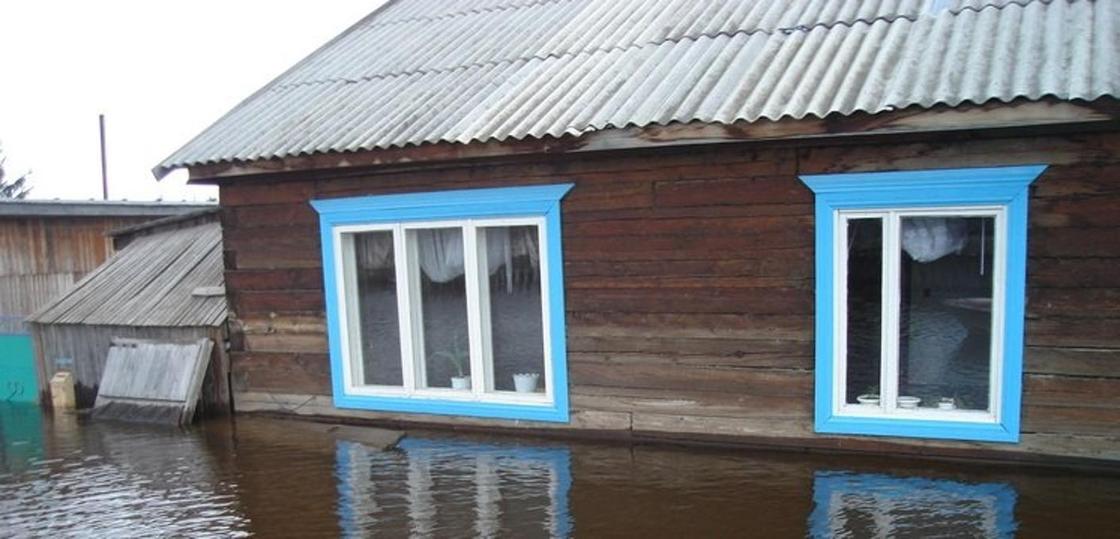 19 домов затопило ливнями в Жетысусом районе Алматы 19 домов затопило ливнями в Жетысусом районе Алматы