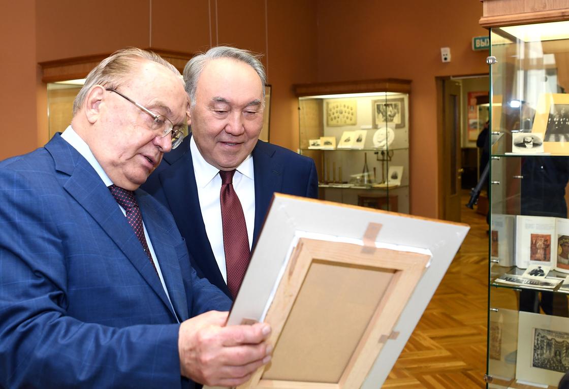 Назарбаев предоставил филиалу МГУ в Нур-Султане еще один учебный корпус