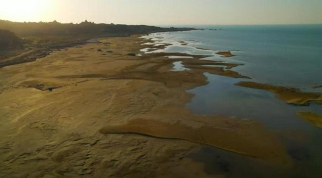 Побережье Каспийского моря