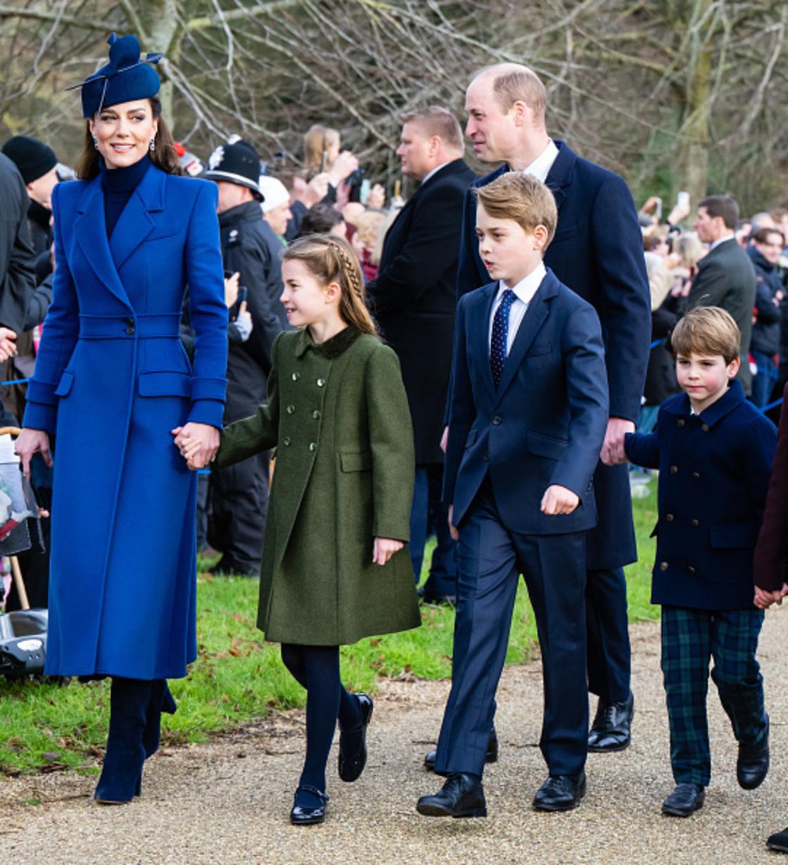 Кейт Миддлтон и принц Уильям с детьми на утренней службе (2023)