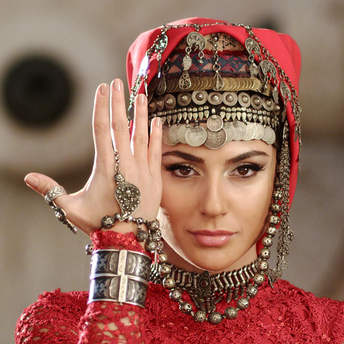Армянский волосатый пирожок » Сервер Цыганской Принцессы Габурич