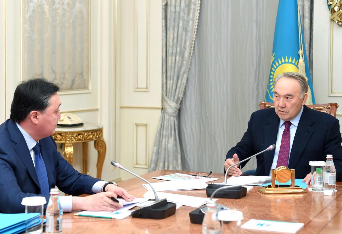 Назарбаев: Ситуация в экономике неплохая